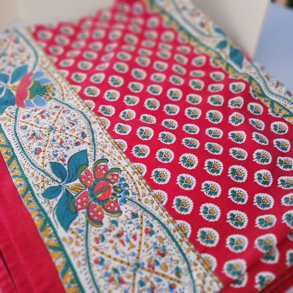 TWO Souleiado Tablecloths Vintage Cotton French Rectangle Red 67x63 Blue 68x61 - Picture 8 of 12